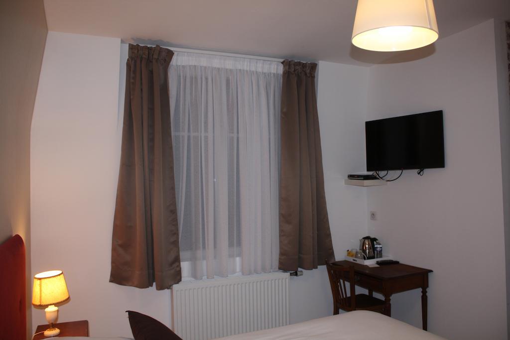 Chambres D'Hotes Noir Lion Péronne Szoba fotó